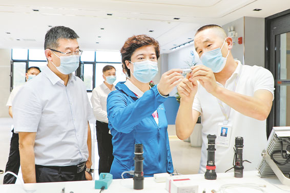 趙璟：嚴(yán)格落實(shí)常態(tài)化疫情防控措施 持續(xù)推進(jìn)縣域經(jīng)濟(jì)高質(zhì)量發(fā)展