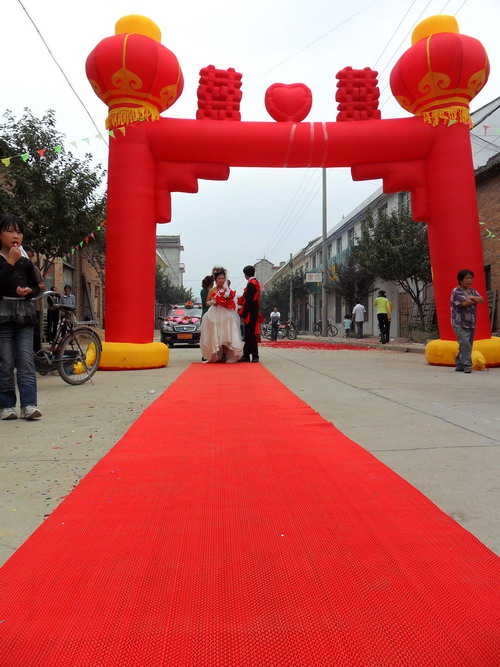 3、紅地毯.jpg