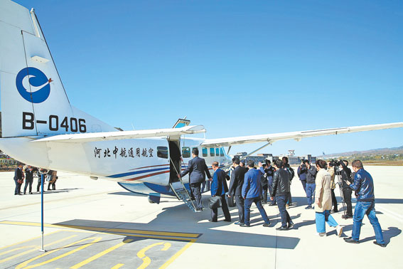 凝心聚力促發展 丹水鳳山換新顏