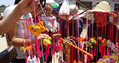 端午臨近景村集市節味濃